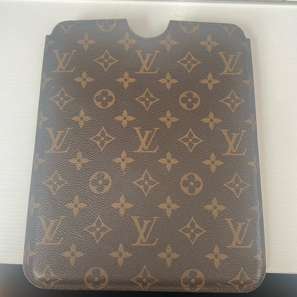 Authentic Louis Vuitton iPad Sleeve Monogram Canvas Case